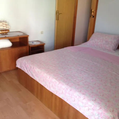 Sab Appartement Povljana